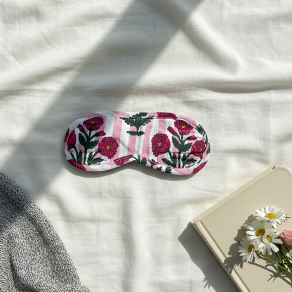 Masque de nuit en coton imprimé rose Peonie Pink, motif floral artisanal, accessoire sommeil confortable et léger, Mademoiselle Azalée à Agen